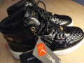 Нови черни ефектни спортни обувки за есенно-зимен сезон неупотребявани черни, снимка 6