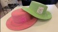 розова шапка Loewe Испания, снимка 1 - Шапки - 41843347