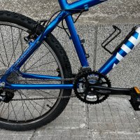 Алуминиев велосипед GIANT 26 цола  3х9 скорости палцови команди shimano DEORE преден амортисьор , снимка 2 - Велосипеди - 44349104