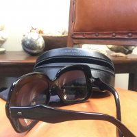 Слънчеви очила Georgio Armani, снимка 2 - Слънчеви и диоптрични очила - 39358433