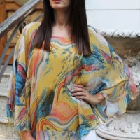Шифонена блуза на цветни мотиви с ефектен ръкав - 9420, снимка 4 - Блузи с дълъг ръкав и пуловери - 38851536
