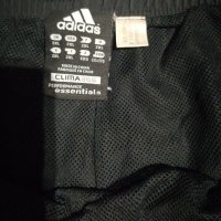 Гащи Adidas , снимка 2 - Къси панталони - 41629745