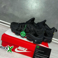 Nike Vapormax Black , снимка 3 - Ежедневни обувки - 44726386