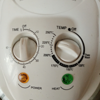 Кухненски уред за печене на горещ въздух, снимка 1 - Печки, фурни - 36120773