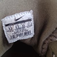 Nike Ebernon Mid Winter 43 номер, снимка 3 - Маратонки - 40696293