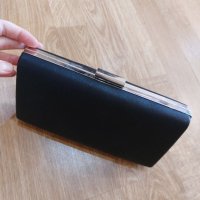 Дамска чанта тип портмоне, снимка 2 - Чанти - 40402133