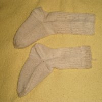 Плетени чорапи и вълнени наколенки, снимка 4 - Дамски чорапи - 34430029