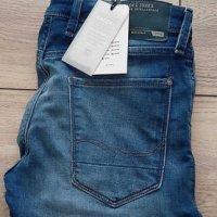 Jack & Jones W34L32 - Нови!, снимка 3 - Дънки - 44178535