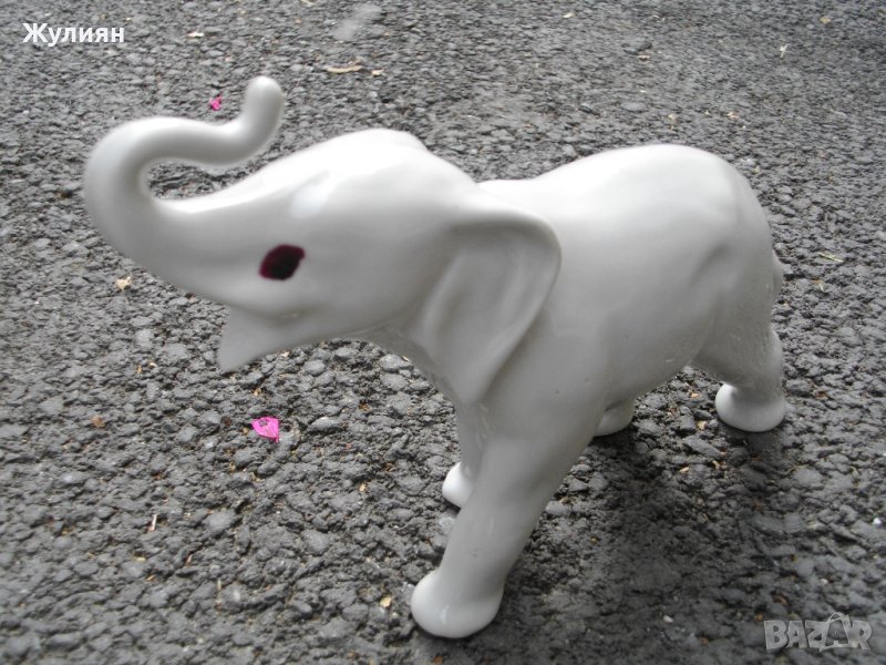 СТАРА ПОРЦЕЛАНОВА ФИГУРА СЛОН, снимка 1