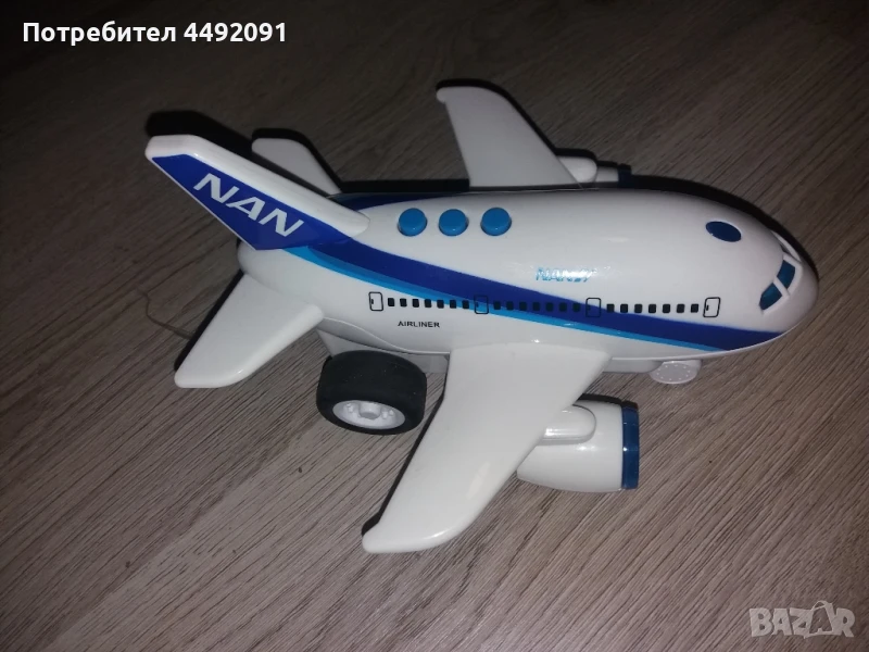 детски самолет , снимка 1
