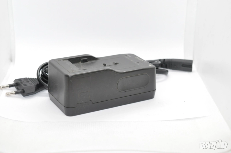 Зарядно Sony BC-V615 за батерии Sony NP-F серия, снимка 1