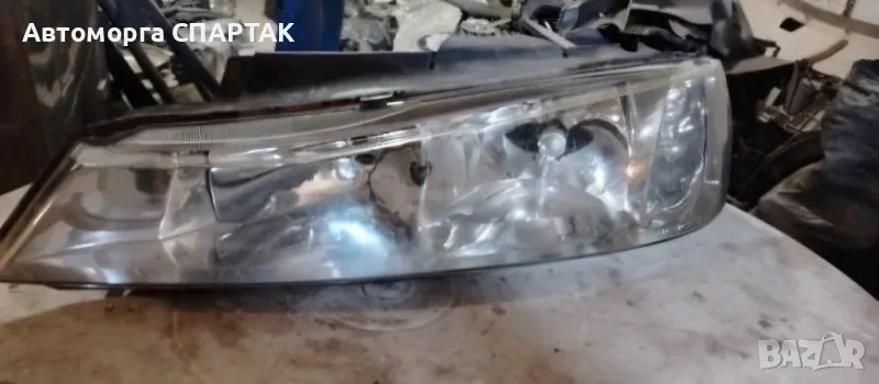 фар Peugeot 406 ляв/десен, снимка 1