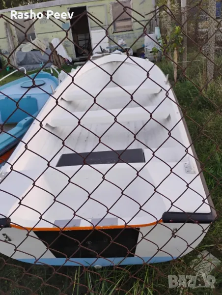 Продавам лодка, снимка 1