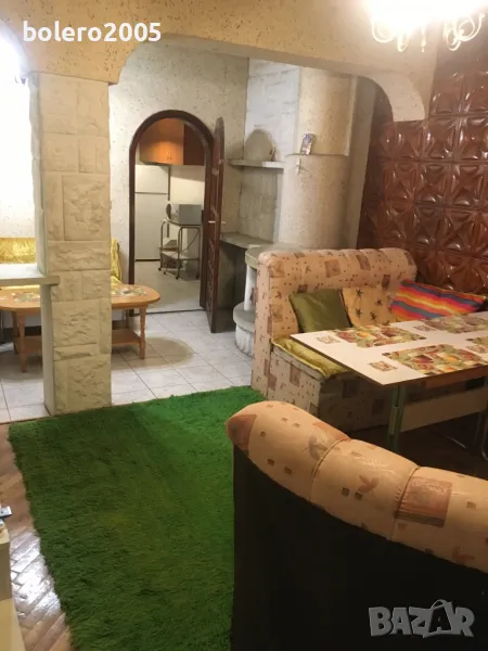 Тристаен под наем, снимка 1