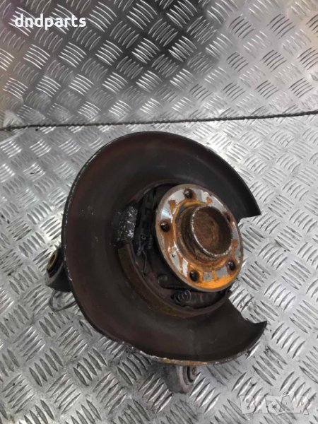 Задна дясна главина Volvo S60 2.4d D5 2003г., снимка 1