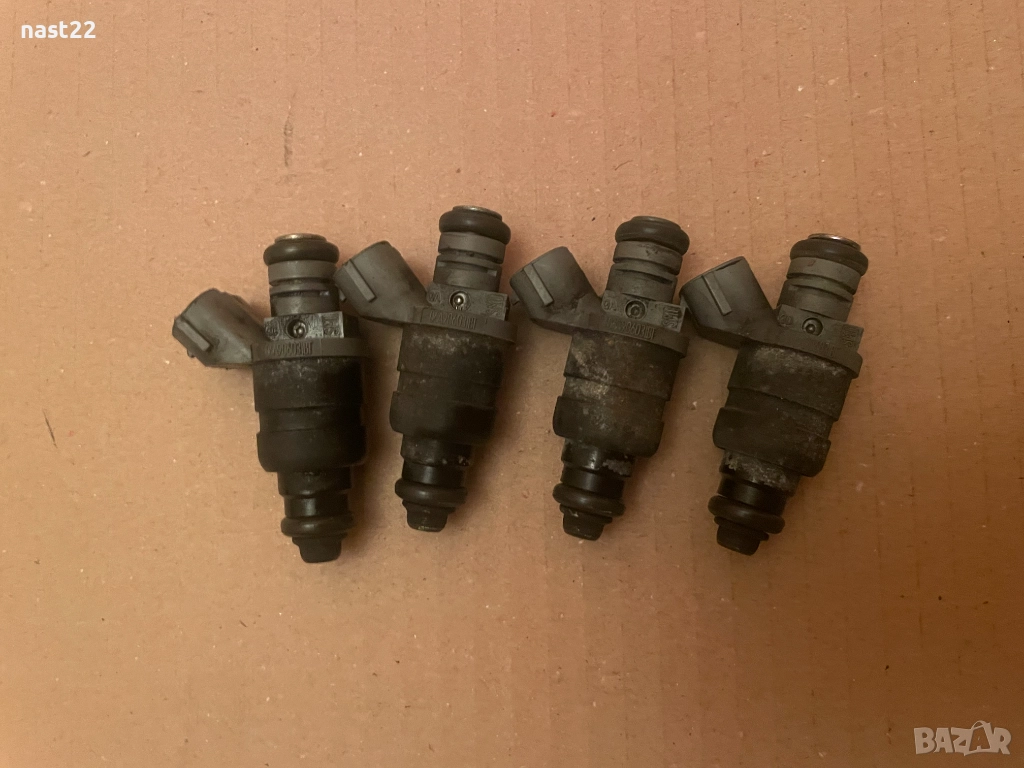 Дюзи бензинови 06A90603IBT от VW Golf 5/Фолксваген Голф 5, снимка 1