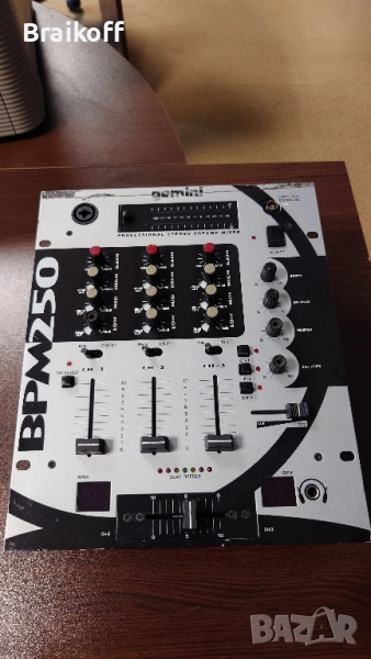 DJ mixer Gemini BPM-250, снимка 1