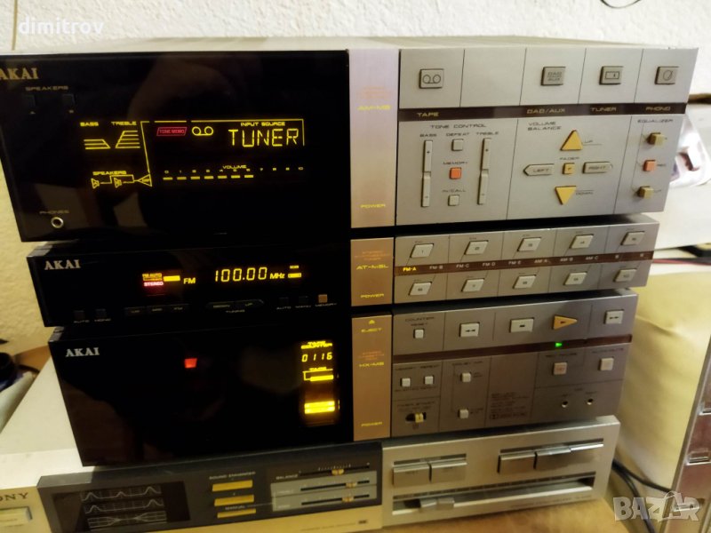 Akai , снимка 1