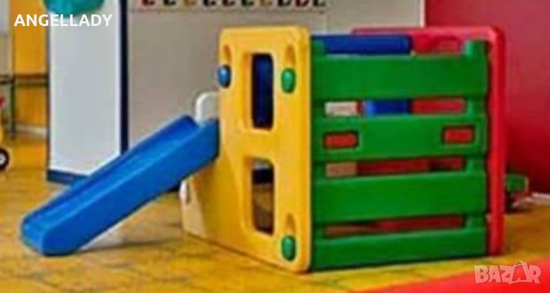 Продавам масивна пързалка на Chicco , снимка 1