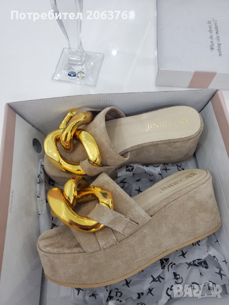 Бежови Чехли от Естествен Велур, снимка 1