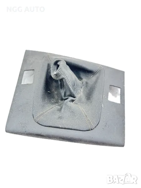 Централна конзола с маншон за БМВ Е46, BMW E46, 8211465, снимка 1