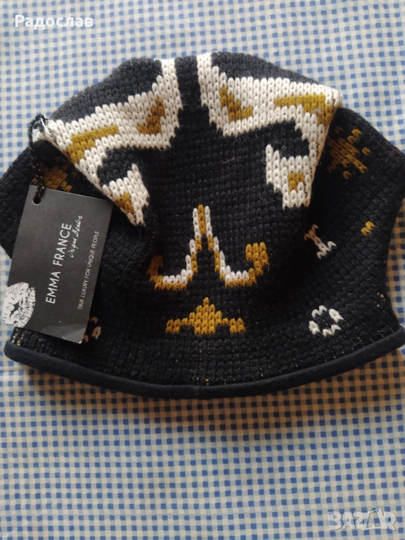 дизайнерска зимна шапка Emma France, снимка 1