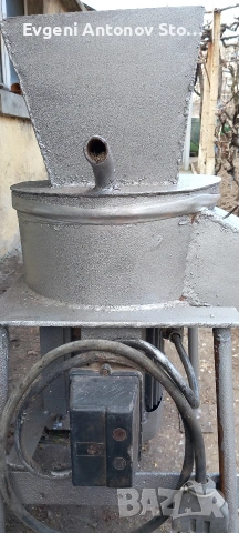 Продавам ермомелка 5kw./3000обр., снимка 3 - Други машини и части - 53844603