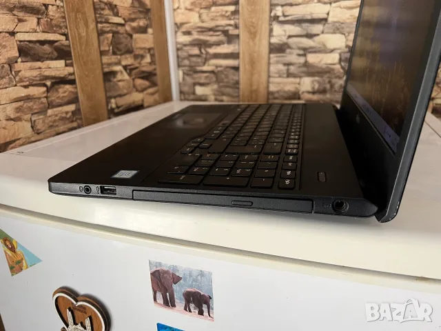 Лаптоп Fujitsu 15.6” FHD / i5-7200U / 8GB RAM / 128GB SSD / Full HD / Windows 11 Pro, снимка 4 - Лаптопи за дома - 56244104