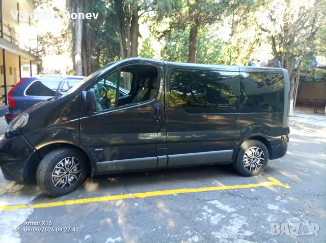 Opel Vivaro 1,9 CDTI , снимка 2 - Бусове и автобуси - 56019282
