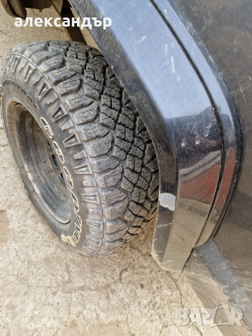 гуми за джип 235/75/15