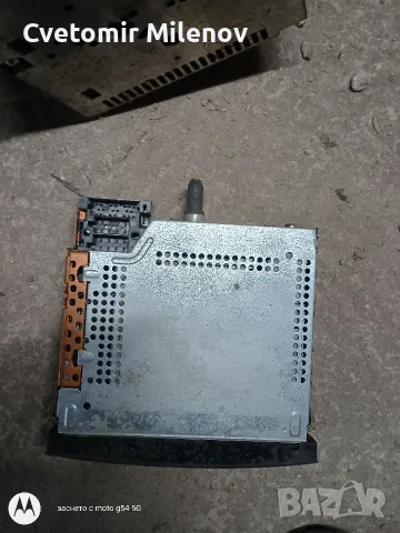 Авторадиа за френски автомобили , снимка 2 - Аксесоари и консумативи - 56362495