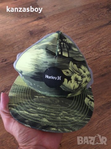 hurley the classics yupoong hat - страхотна шапка КАТО НОВА 