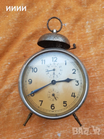 Часовник будилник GUSTAV BECKER 