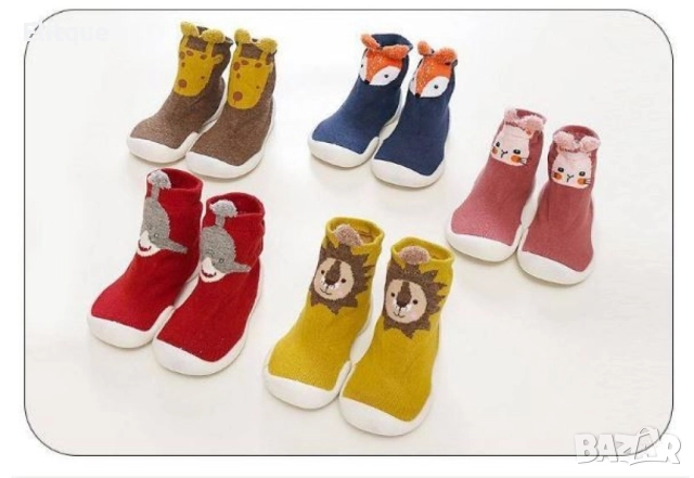 Детски чорапи с гумена подметка, различни номера и цветове W SHOE3, снимка 3 - Детски пантофи - 52582003