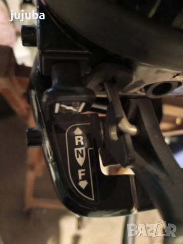 Извънбордов двигател за лодка Мъркюри 6, снимка 5 - Воден транспорт - 51483852