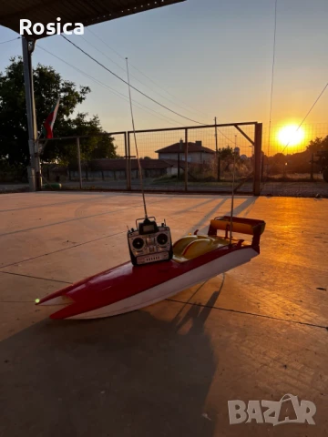 Лодка за захранка