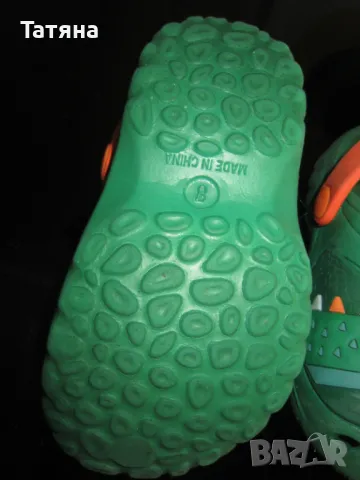 детски обувки  БЕНЕТОН ; кроксове  CROCS ;маратонки MARVEL, снимка 15 - Детски обувки - 28677421