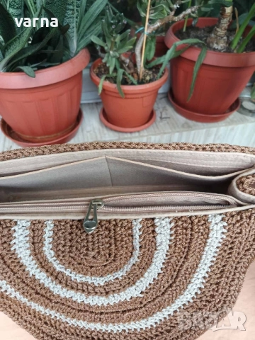 Дамска чанта ръчно плетена , снимка 3 - Чанти - 51860111
