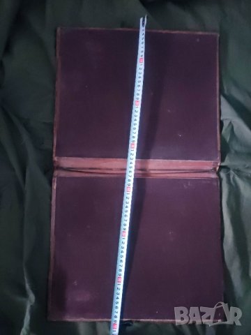 Продавам кожена папка 1300 години България, снимка 5 - Ученически пособия, канцеларски материали - 44242452