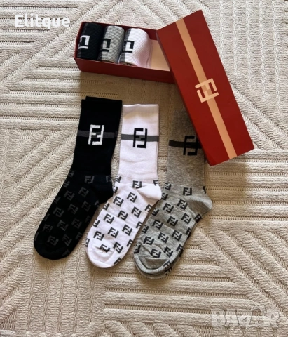 унисекс дълги чорапи в кутия от 6 чифта fendi 