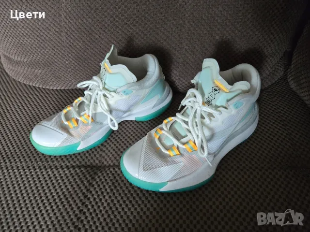 Маратонки Djordan 37.5 номер, снимка 3 - Детски маратонки - 49463427