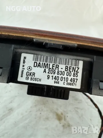 Панел Управление Климатик Климатроник за Мерцедес Ц класа, Mercedes Benz C Class, A 209 830 00 85, снимка 2 - Части - 47985224