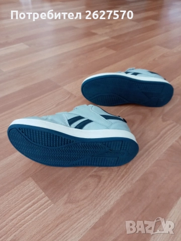 Детски маратонки Reebok., снимка 3 - Детски маратонки - 51721601