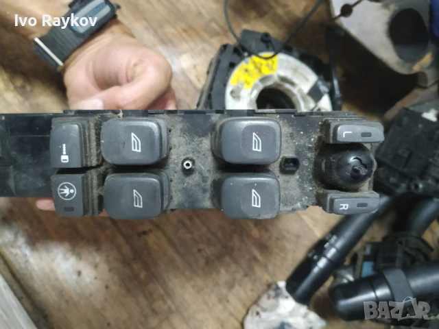Панел бутони ел. стъкла Volvo S80 , S60 , 21046761, снимка 4 - Части - 51186163