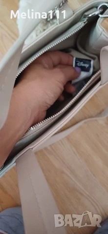 дамска чанта дисни, снимка 2 - Чанти - 51038196