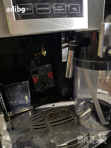 На Части - Delonghi Perfecta Graphic Touch ESAM 5600 с Кана за Мляко, снимка 4 - Кафемашини - 52920780