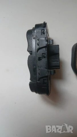 Бутони ел.стъкла за форд фокус. Вентилационна решетка каросерия форд фокус. , снимка 7 - Аксесоари и консумативи - 51271276