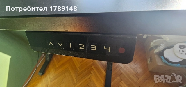 Гейминг бюро IKEA UPPSPEL с регулируема височина, снимка 3 - Бюра - 52146842