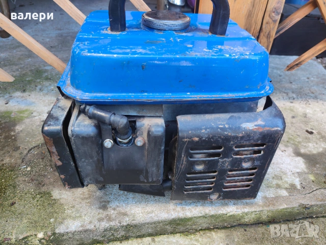 Бензинов генератор за ток работещ внос от Германия, снимка 5 - Други машини и части - 53686655