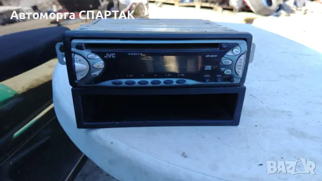 Радио за кола JVC, снимка 1 - Части - 47513438